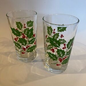 Indiana Glass Christmas ‘Holly’ Pattern Tumblers Set of 2